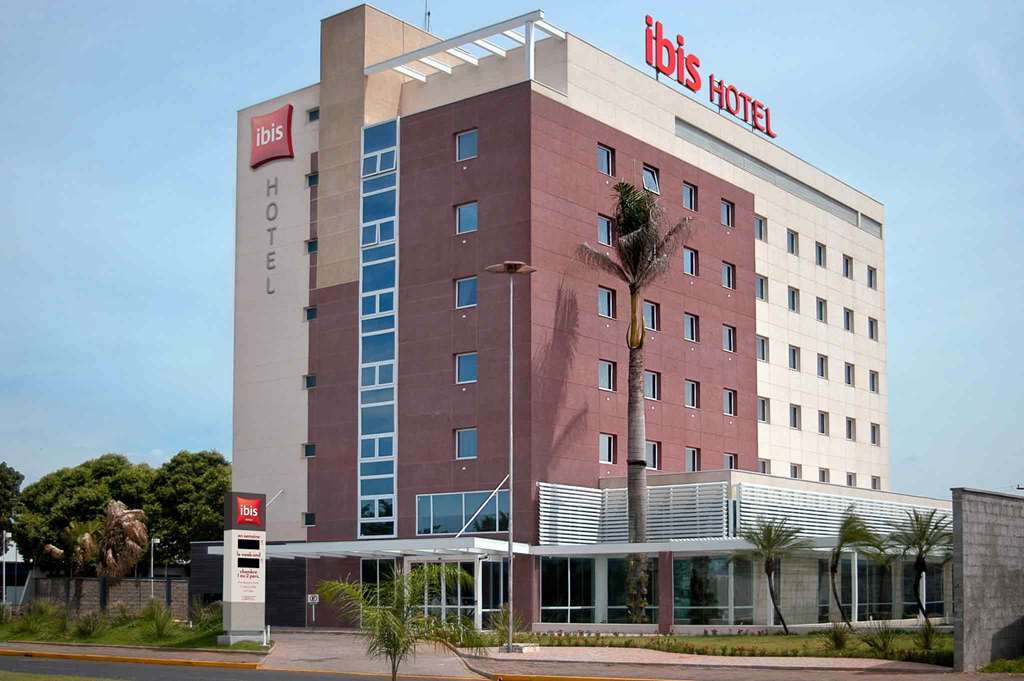 Hotel Ibis ลินส์ ภายนอก รูปภาพ